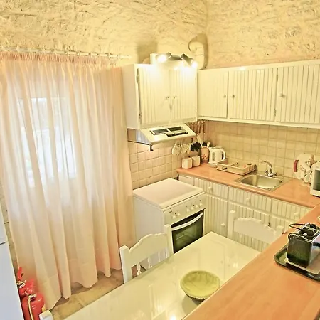 Korinas Cottage: Stone Close To The Apartmán