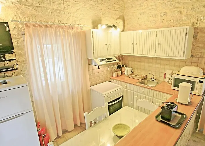 Korinas Cottage: Stone Close To The Apartmán